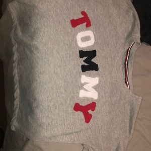 Tommy woman’s sweater! Good condition